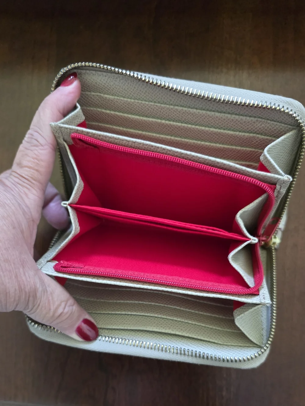 Dooney & Bourke Cream Zip-Around Credit Card Case